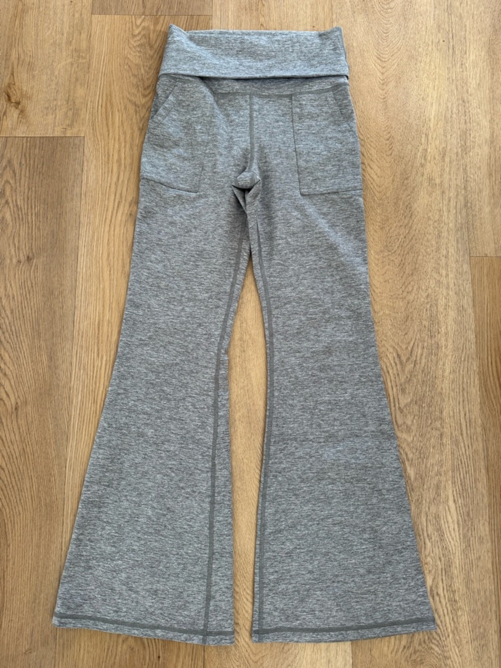 Aerie Offline The Hugger Foldover Flare Hi- Rise Leggings Gray Medium
